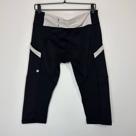 Lululemon Run: Mod Moves Crop Legging 10 - Picture 5 of 9